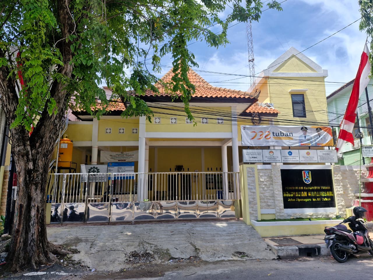 Pendopo Kelurahan Karangsari